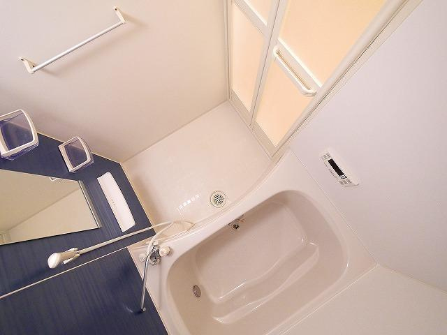 ジェルメ中山Ａの浴室|日々の暮らしに欠かせないお風呂です