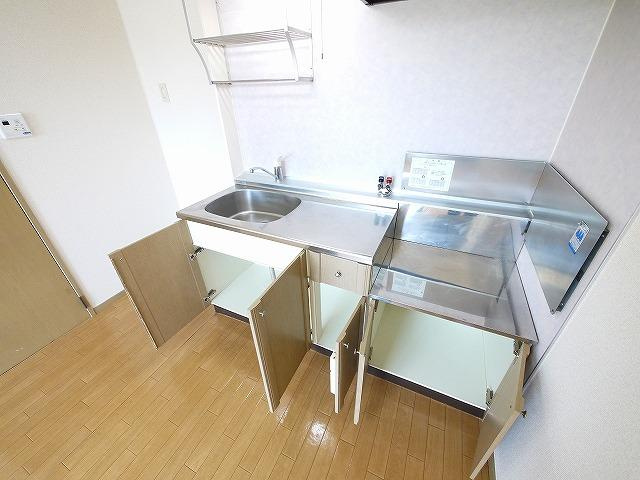 エントピア梅美　B棟のキッチン