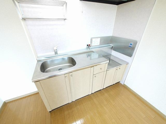 エントピア梅美　B棟のキッチン