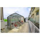 グランモア東九条Ⅲのその他共用部分|ゆったりとした駐輪スペース。