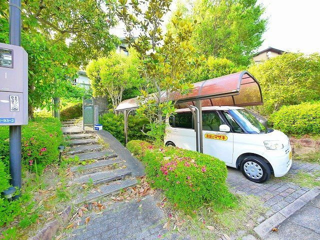 青山8丁目戸建のエントランス|落ち着いたエントランスです