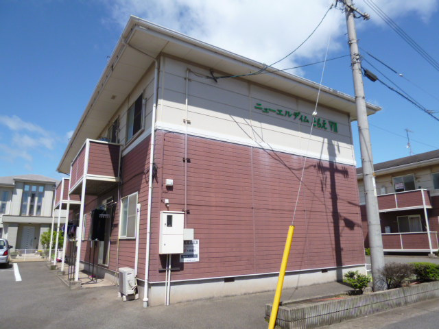 倉敷市中畝８丁目のアパートの外観