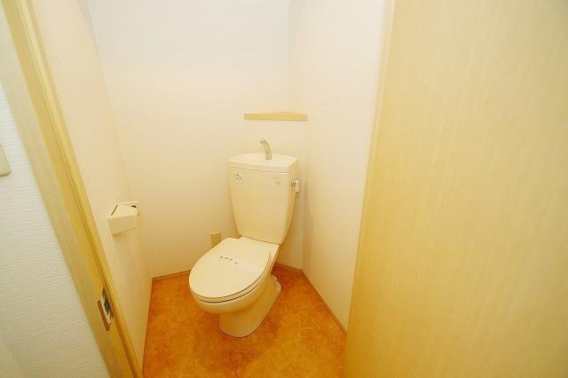 セイスピノスのトイレ|セイスピノス（1DK+ロフト）　トイレ