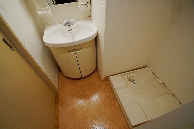 セイスピノスの洗面所|セイスピノス（1DK+ロフト）　洗面所