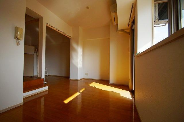 セイスピノスの洋室|写真は別号室タイプです