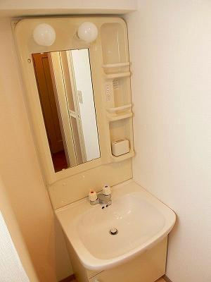 クレベール博多の洗面所|クレベール博多（1LDK）　独立洗面台