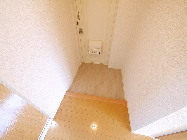 菅原三和マンションの玄関|落ち着いた玄関です
