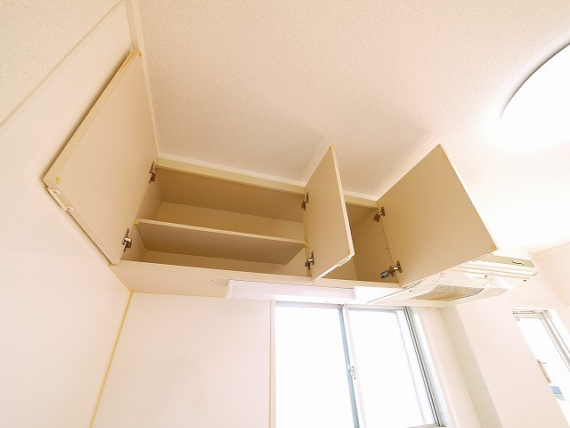 菅原三和マンションのキッチン|使いやすいキッチンです