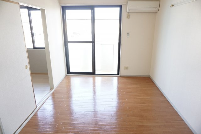 【洋室】 | サンコーポ２１