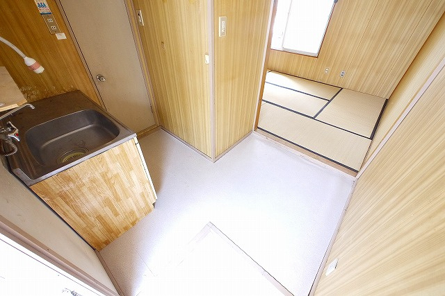 城戸ハイツ西棟の玄関|玄関です