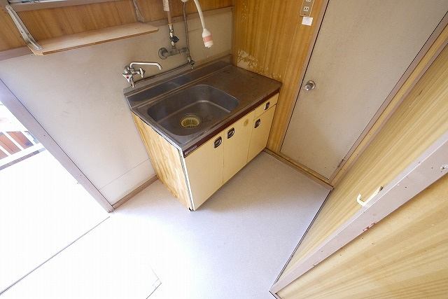 城戸ハイツ西棟のキッチン|お料理しやすいキッチンです