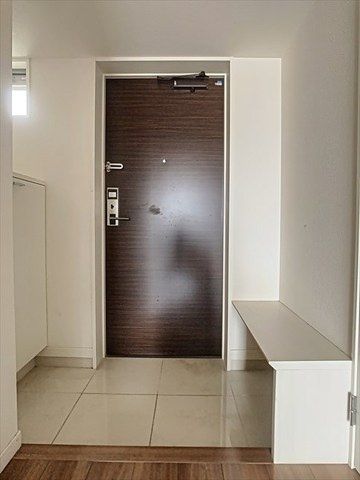 モントーレ　セントラルベイスタイルの玄関|モントーレ　セントラルベイスタイル（1LDK）　玄関