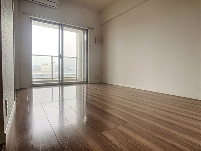 モントーレ　セントラルベイスタイルの居間・リビング|モントーレ　セントラルベイスタイル（1LDK）　リビング