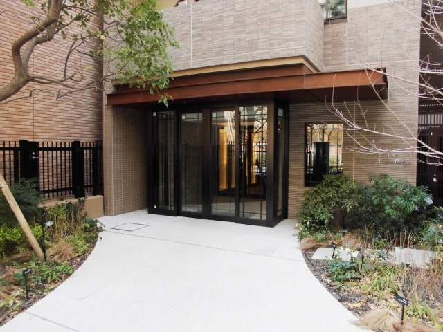 パークホームズ本郷東大前の外観