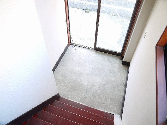 堀内店舗の内装