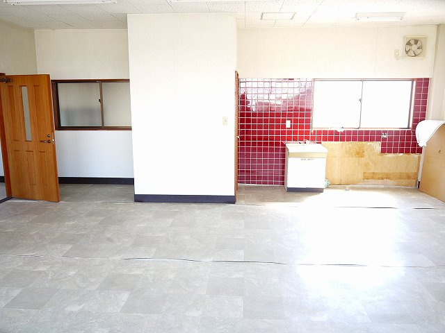 堀内店舗の内装