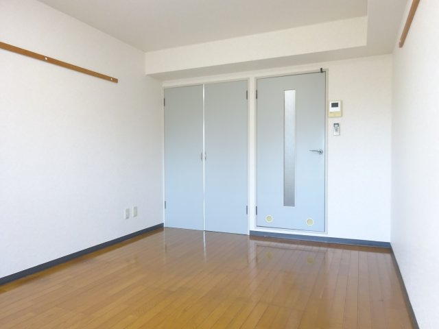 いとう仙の寝室|１Ｋタイプですので洋室は寝室兼ねます☆