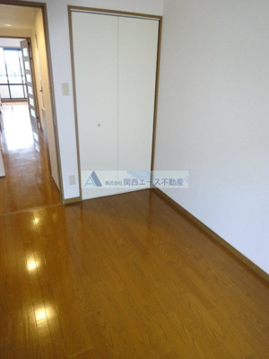  | グランビュー山手｜駅徒歩１分！！バルコニーから大阪平野が一望できます｜