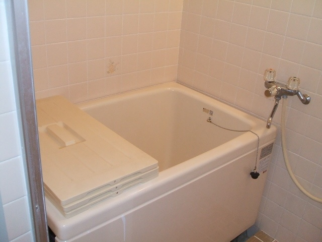 タウンハイツ加美の浴室