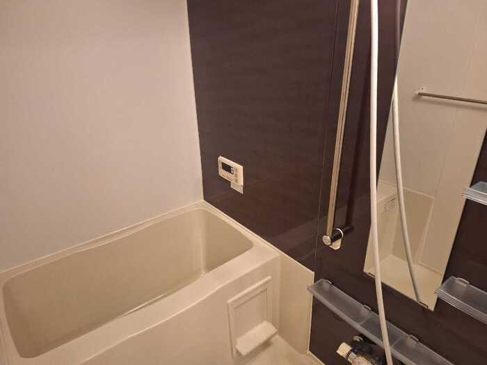 イーストヒルズ高松の浴室