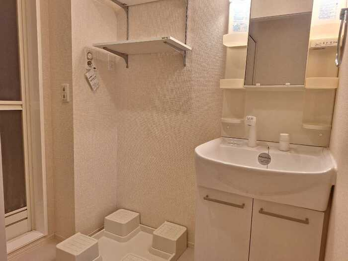 イーストヒルズ高松の独立洗面台