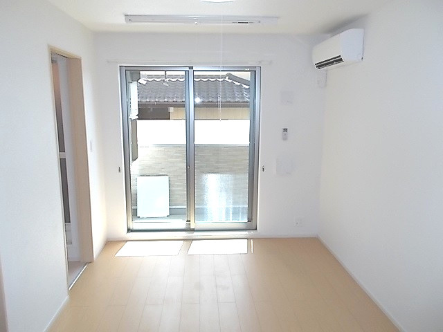 【洋室】 | アン　ソレイエＢ