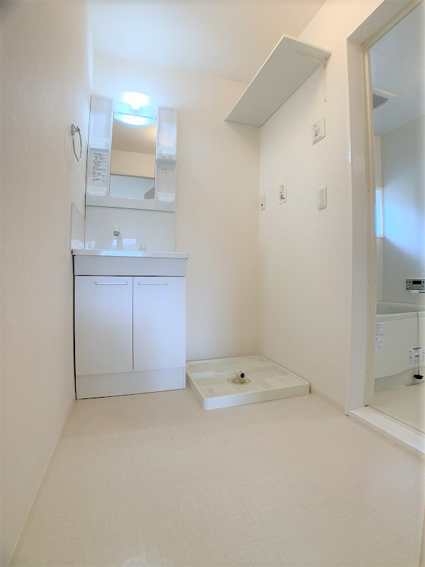 セジュールリモンの独立洗面台