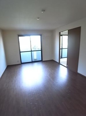 【居間・リビング】 | サニーガーデン須磨Ａ