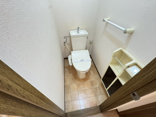 ロイヤルアネックス弐番館のトイレ
