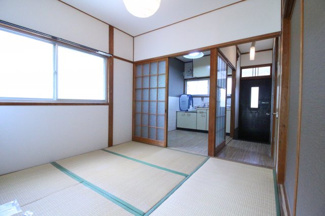 【寝室】