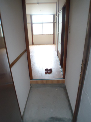 【玄関】 | メゾン西山町