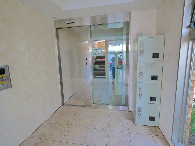 高の原ロイヤルメゾンのその他共用部分|宅配ボックスあり