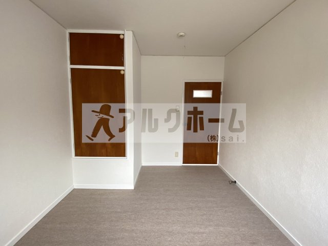 ウフルクア刑部3丁目の洋室