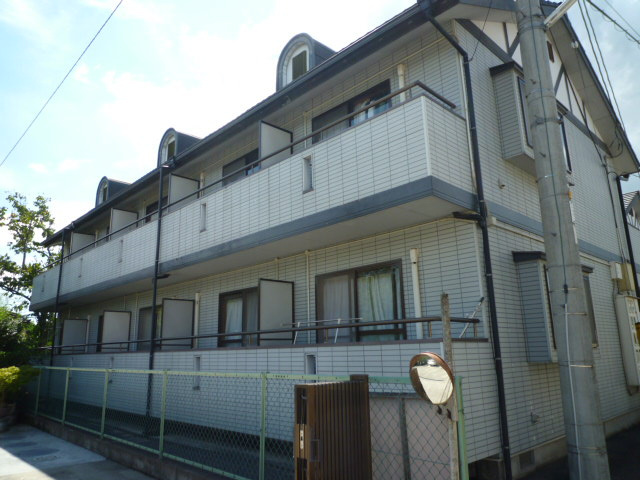 総社市金井戸のアパートの外観