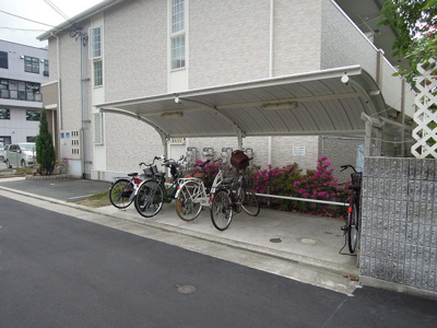 【その他共用部分】 | チェリーガーデンコーポ | ☆屋根付き駐輪場☆