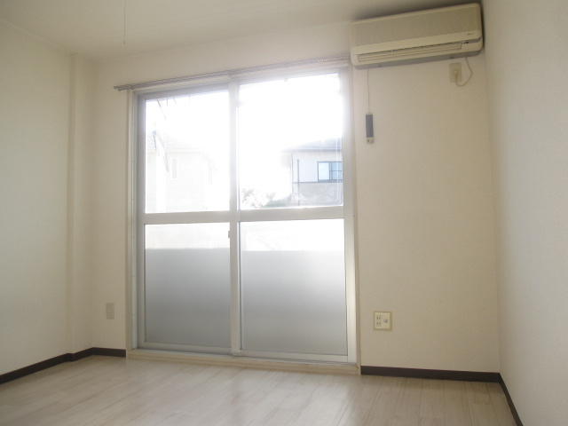 【洋室】 | ガーデンプレイスおしくま