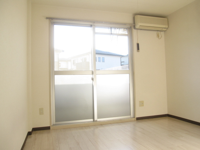 【洋室】 | ガーデンプレイスおしくま