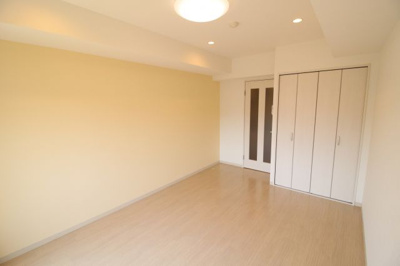 【寝室】 | ウエンズ神戸