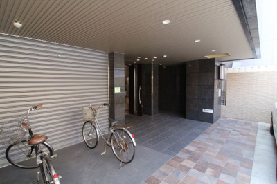 【エントランス】 | ウエンズ神戸