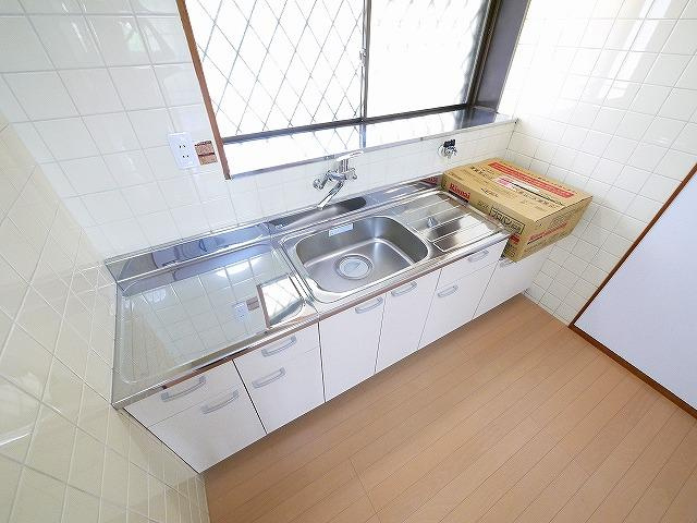 クリーミーコーポ西ノ京のキッチン|キッチンでお料理をお楽しみください