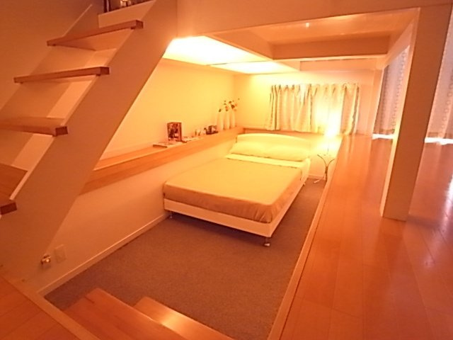 ＴＨＥ　ＭＥＴＲＯＰＯＬＩＴＡＮの居間・リビング|ＴＨＥ　ＭＥＴＲＯＰＯＬＩＴＡＮ（1LDK）　リビング