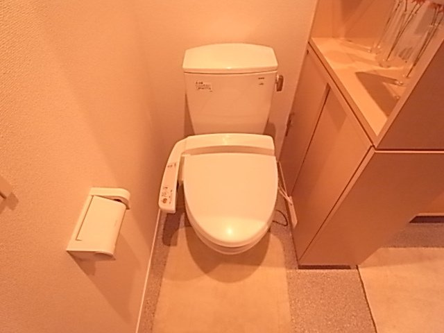 ＴＨＥ　ＭＥＴＲＯＰＯＬＩＴＡＮのトイレ|ＴＨＥ　ＭＥＴＲＯＰＯＬＩＴＡＮ（1LDK）　トイレ