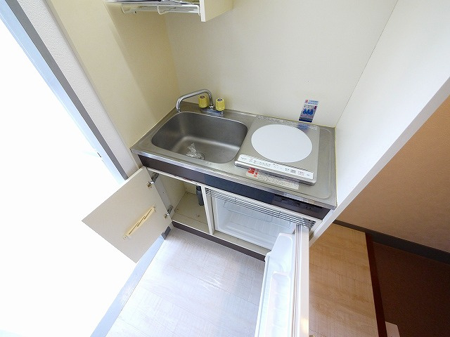 北羅マンションのキッチン