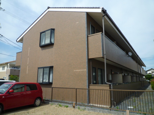 倉敷市中庄の賃貸マンションの外観