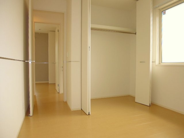 フルール浜町Bの収納|クローゼット