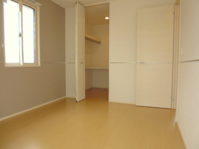 フルール浜町Bの洋室