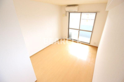 【洋室】 | シェリール山﨑