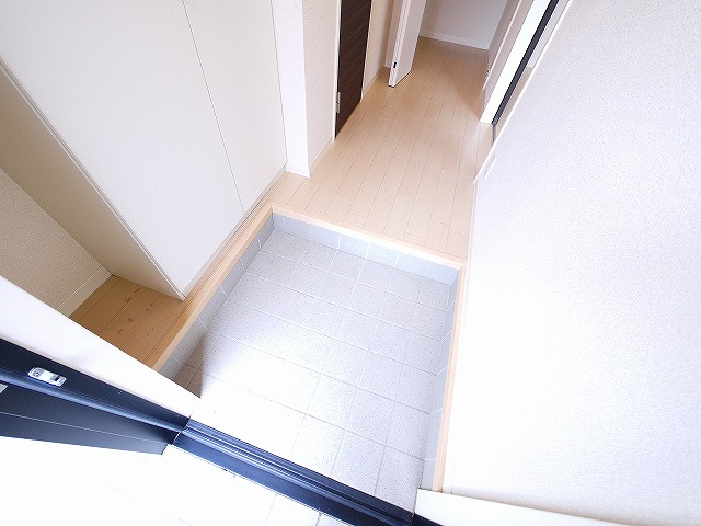 グレイシャス春日の玄関|玄関です