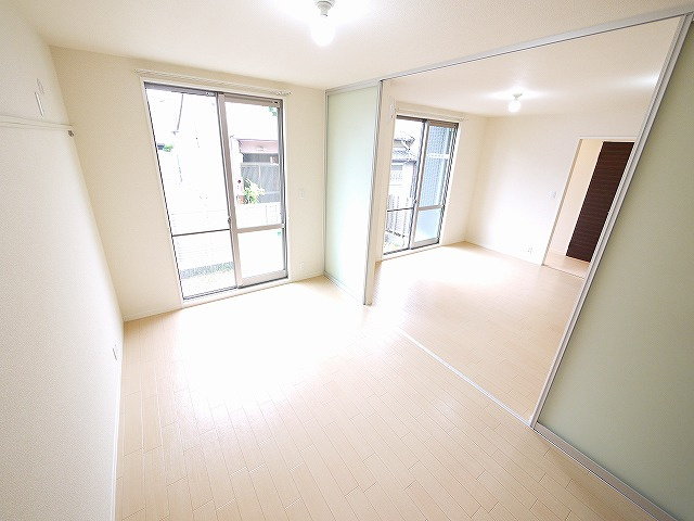 グレイシャス春日の寝室|落ち着いて過ごせるお部屋なので、寝室にいかがでしょうか