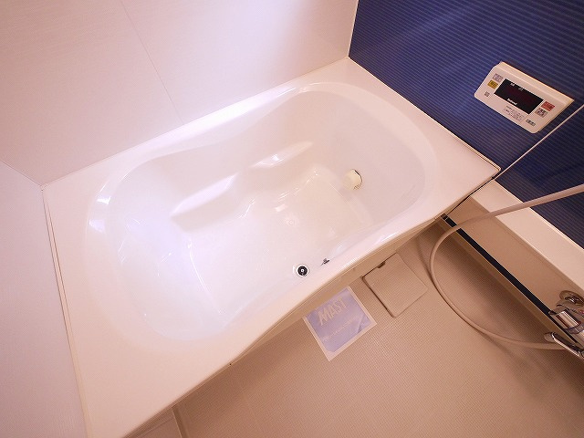 グレイシャス春日の浴室|落ち着いた空間のお風呂です